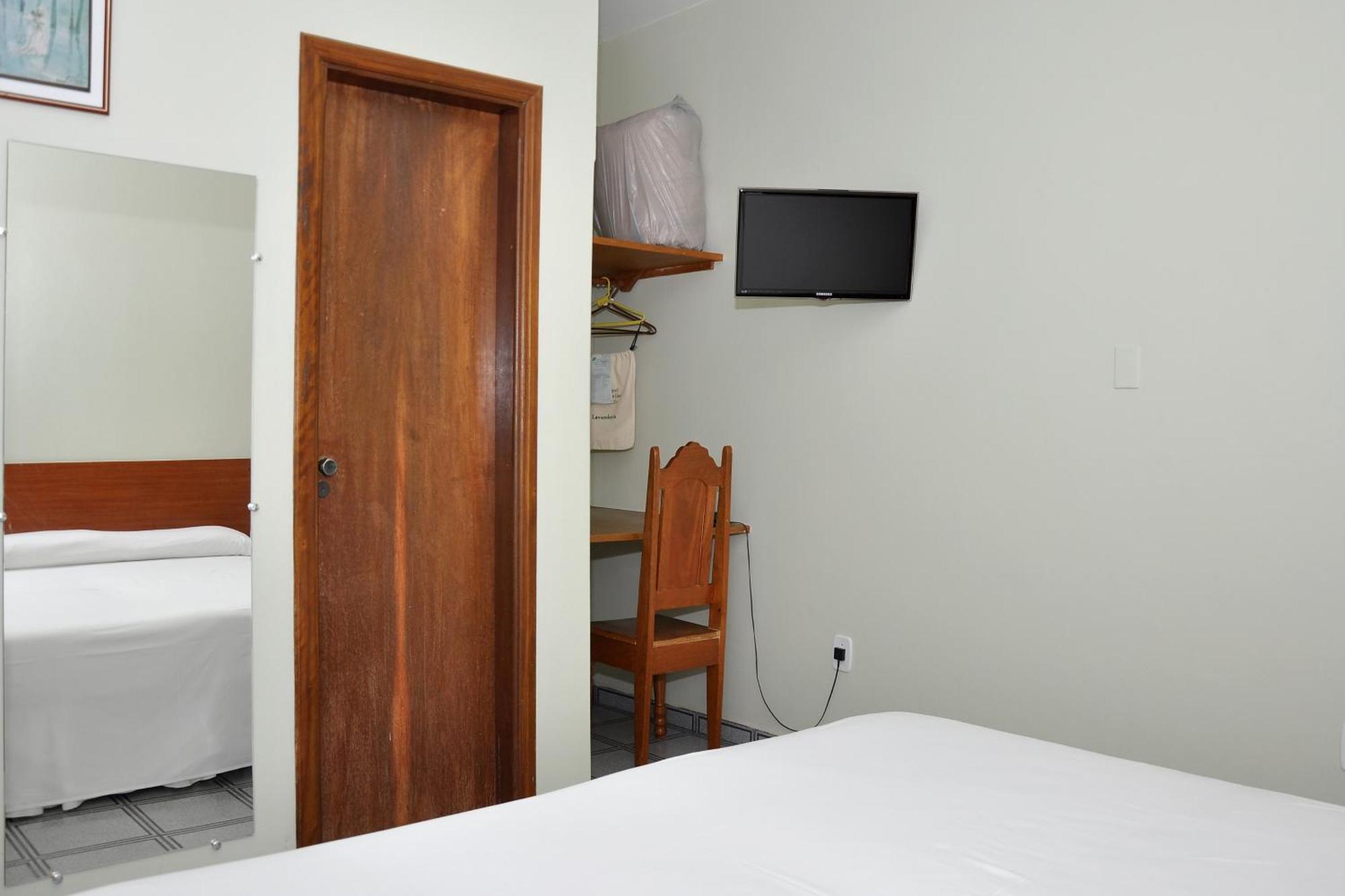 Carolina Plaza Uberaba
